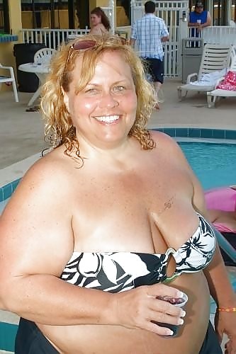 Porn image Bbw cleavage (NN)