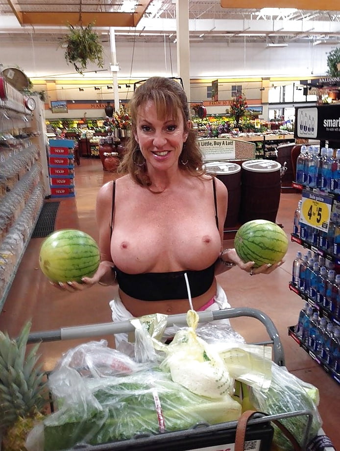 Porn image Amateur Sluts Public Flashing! - vol 4!
