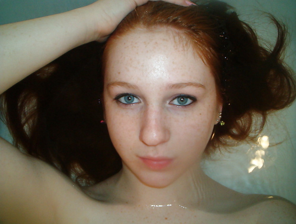 Porn image Self shot - Amateur girl #95