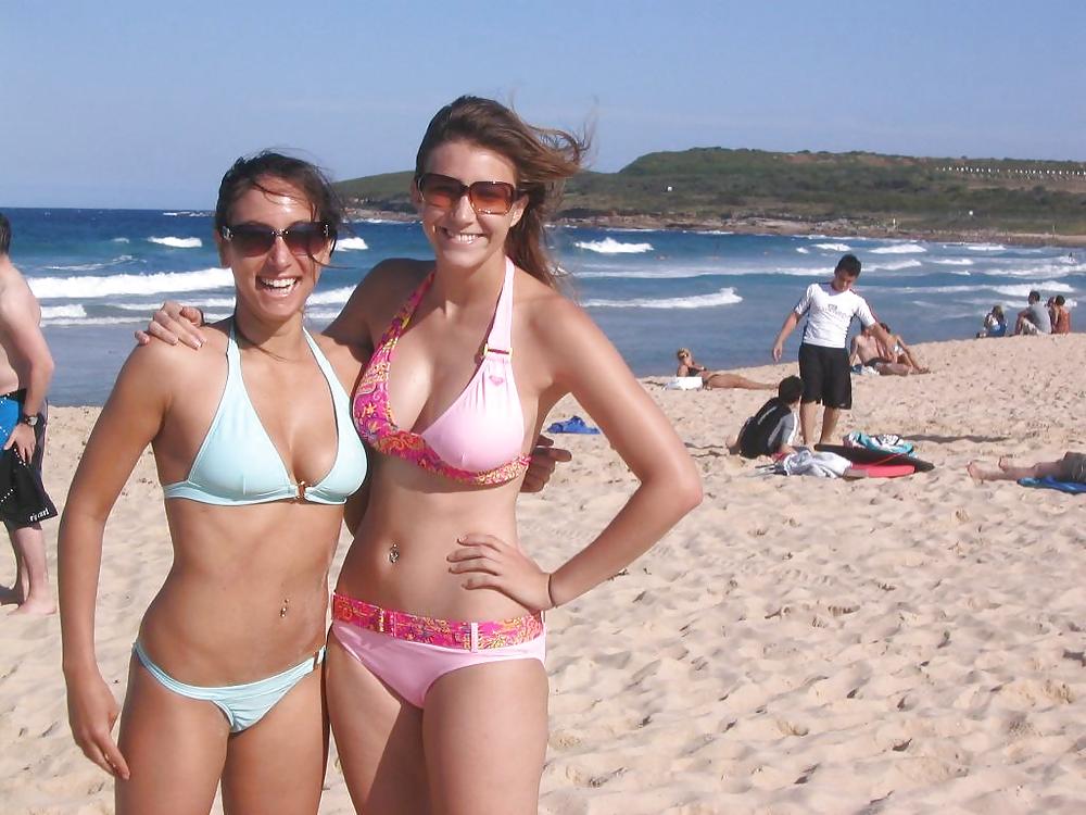 Porn image Lesbian Girls on Beach