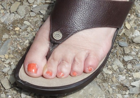 amateur feet candids