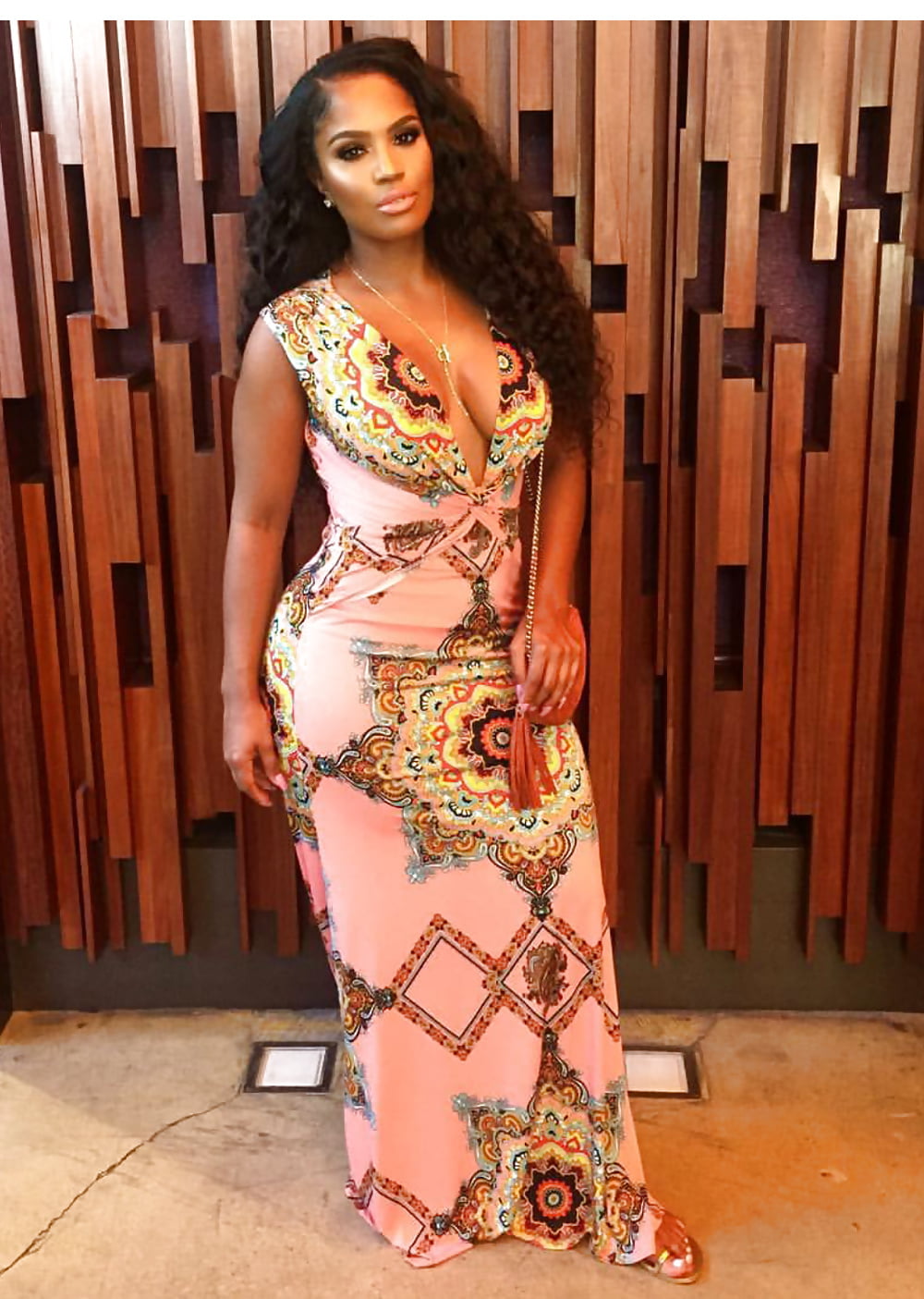 Porn image Ebony Facebook Slut Whore Bitch COMMENT