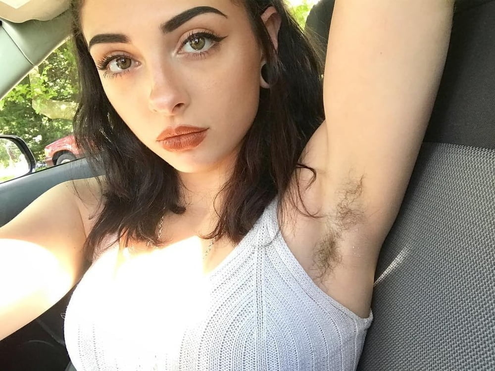 Hairy Wife and Girls Armpits and Pussy - 23 Pics 