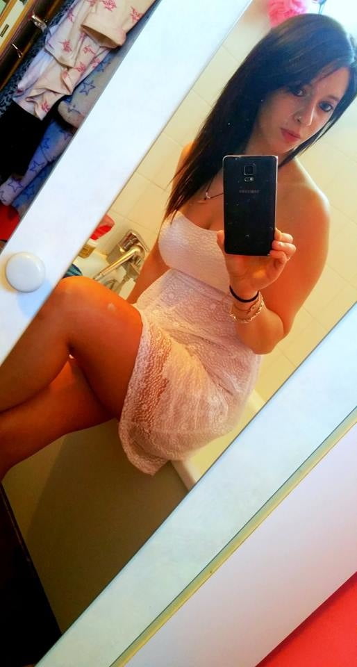 Porn image Jolie petite salope