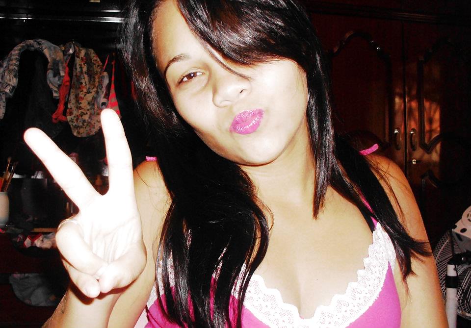 Porn image FACEBOOK Izabelli B.Alves