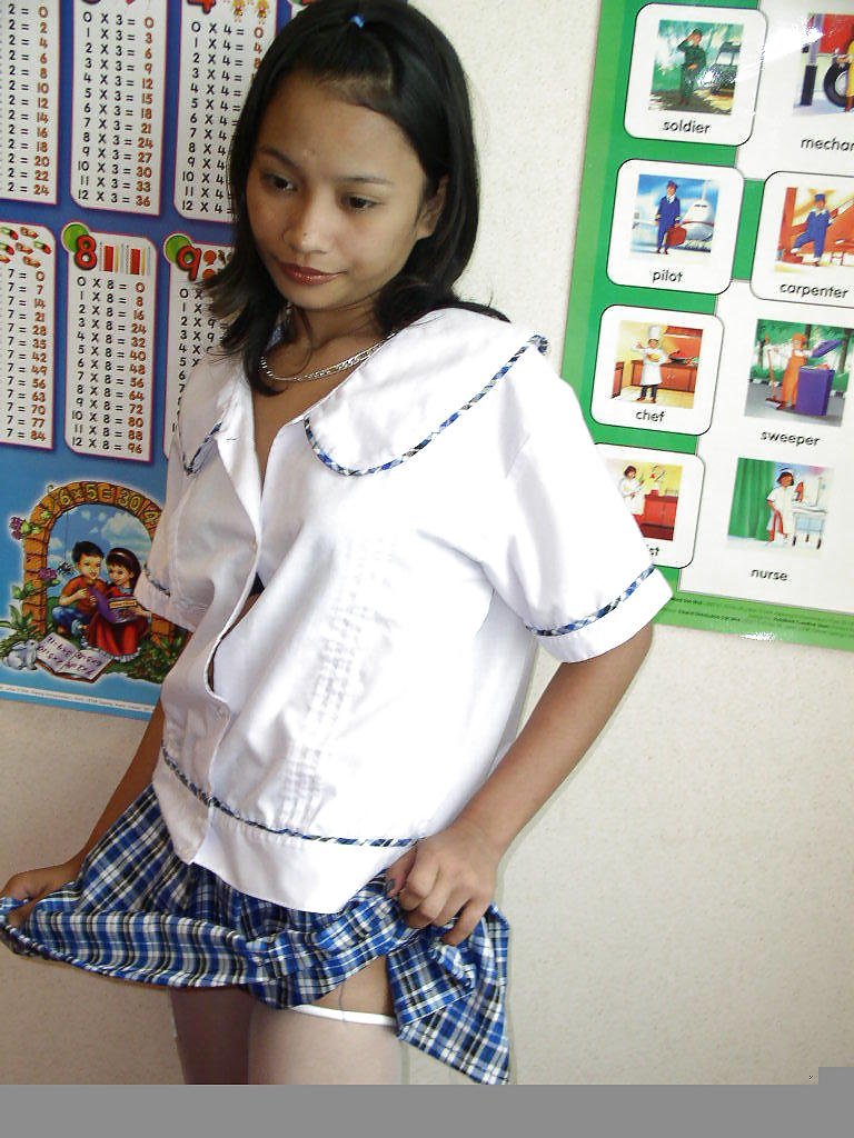 Porn image MANILA SCHOOLGIRLS - ERIKA