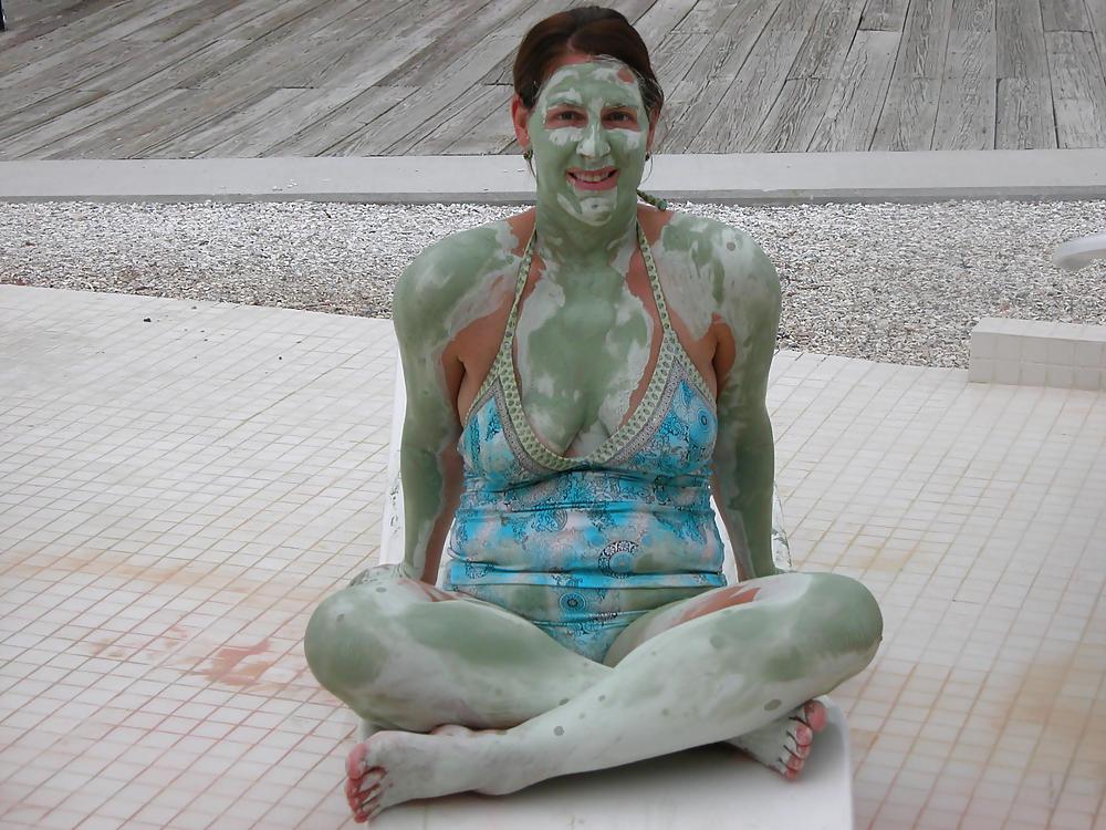 Porn image Show Your Tits 43