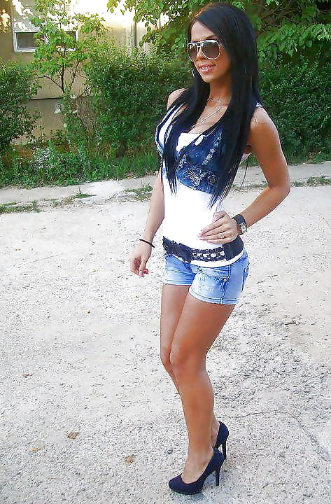 Porn image petite salope!!!!!