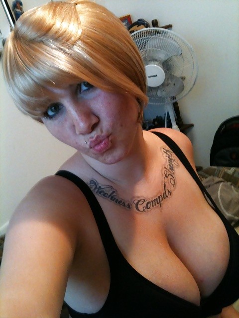 Porn image Plump Girls I Found On SmutDates