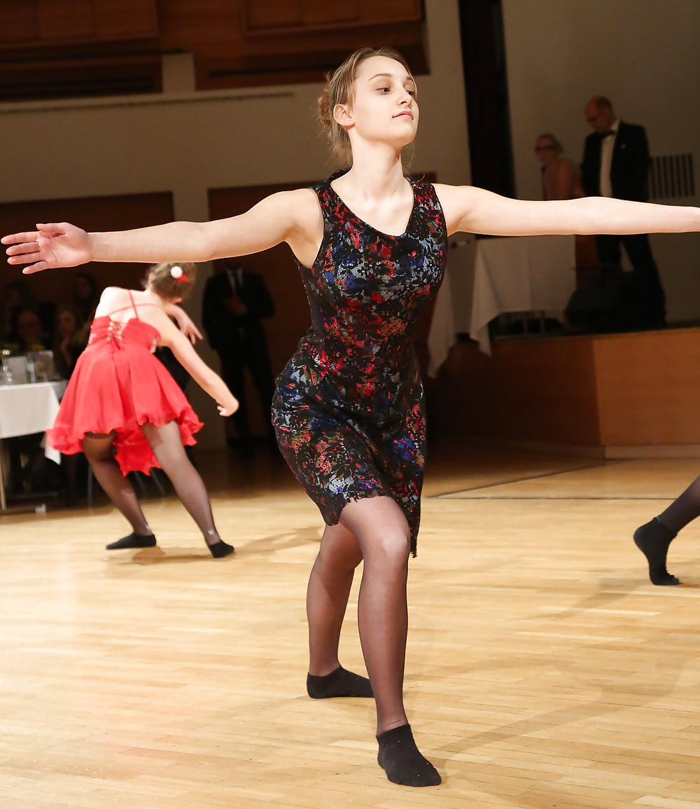 Porn image Dancers in Pantyhose #03