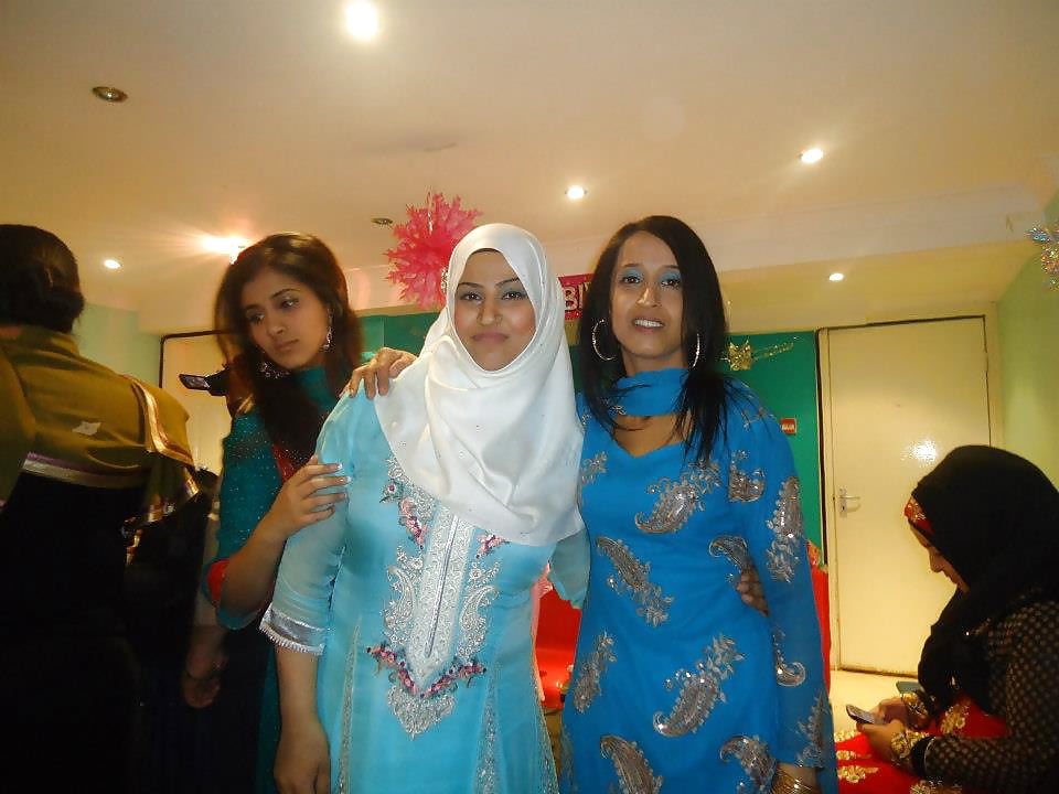 Porn image UPDATED Clothed Hijabi Indian Paki Arab Teens UK Bengali