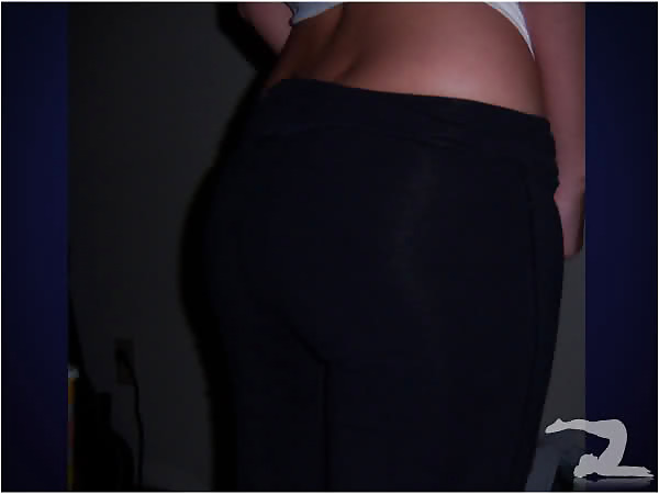 Porn image gotta love yoga pant 2
