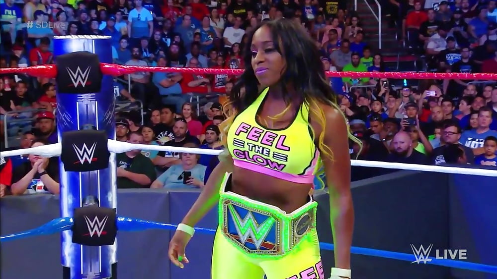 She glowed. WWE Naomi 2024. Naomi WWE В нокауте.