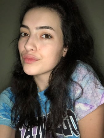 sexy middle eastern girl making you want it         