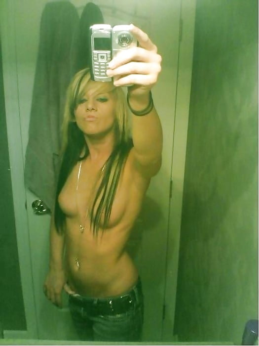 Porn image Selfie Amateurs! - vol 213!