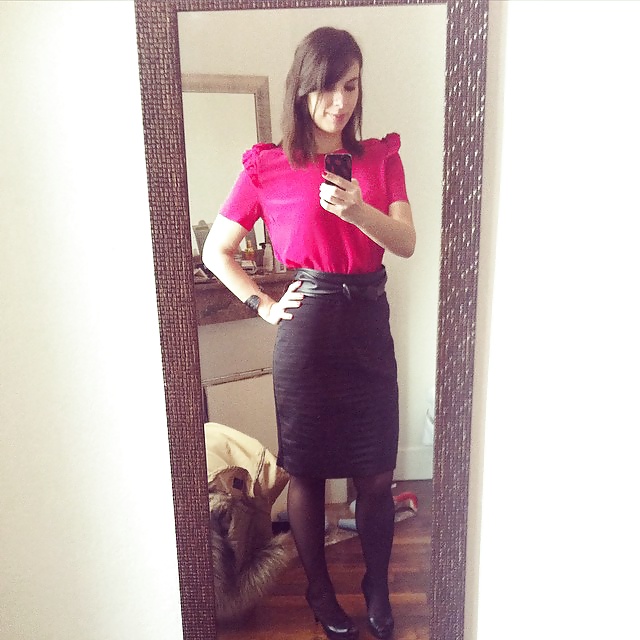 Porn image would u cum on Dina?:)