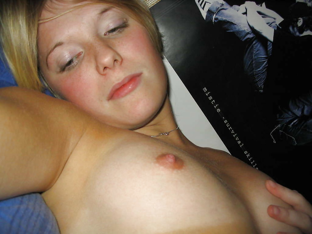 Porn image Amateur Teen Titties: Self Shot Hotties 49