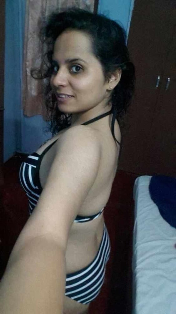 Porn image Indian muslim girl fucking hindu guy