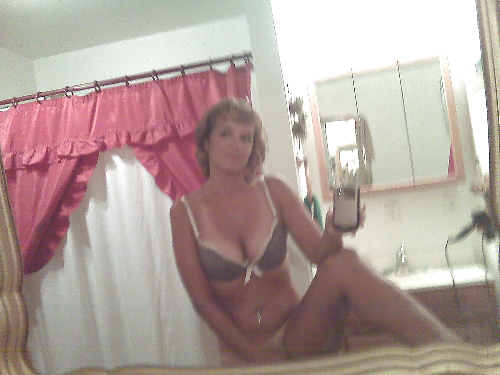 Porn image MILF Self Pictures