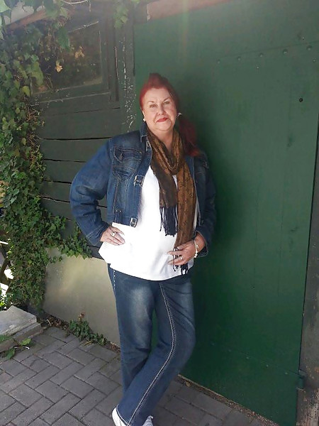 Porn image Was wuerdet ihr gerne mit Rosi machen?