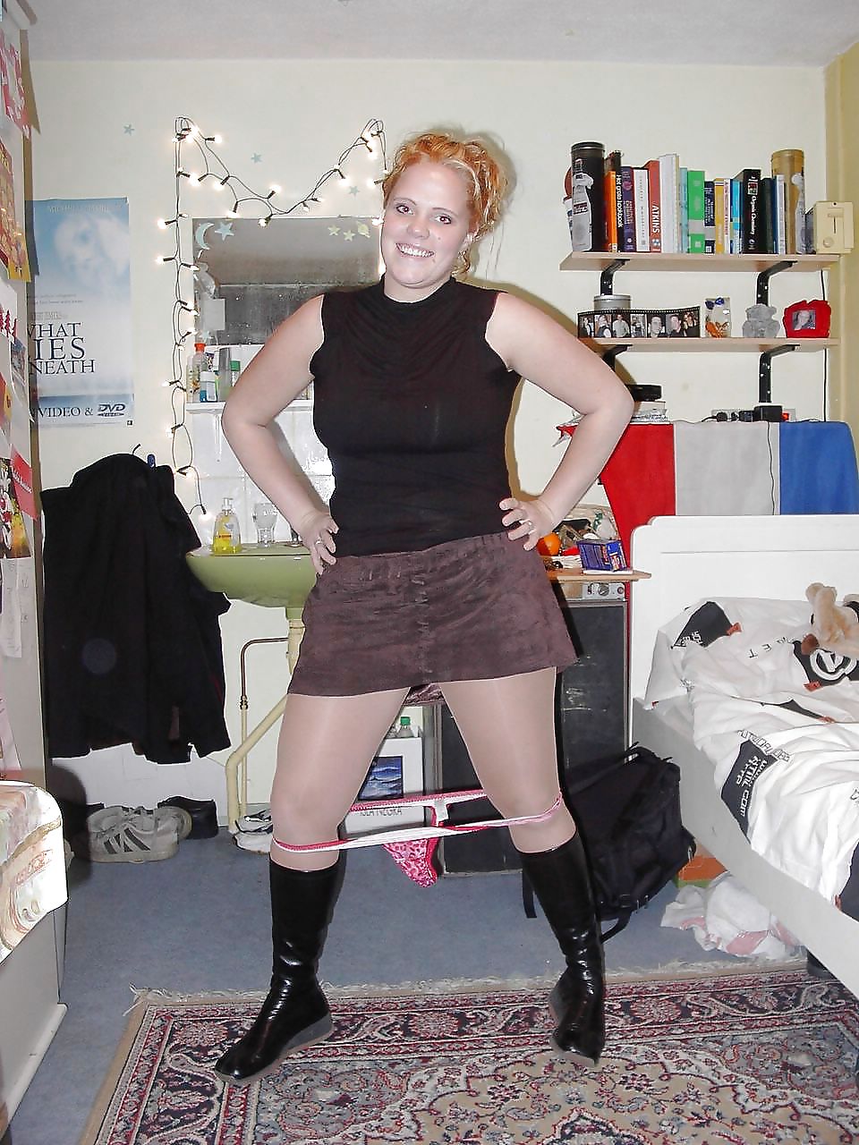 Porn image hottub action