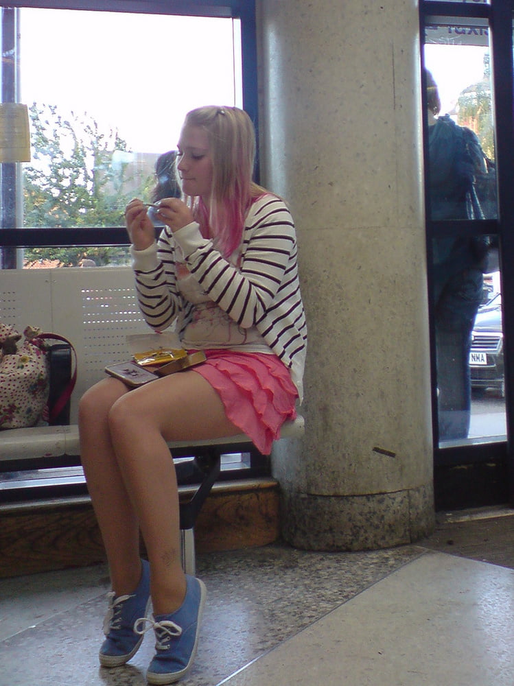 Pantyhose In Public-Waiting Area- 39 Pics