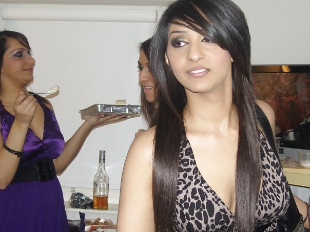 Porn image uk desi sluts which one would you fuck? and how ??