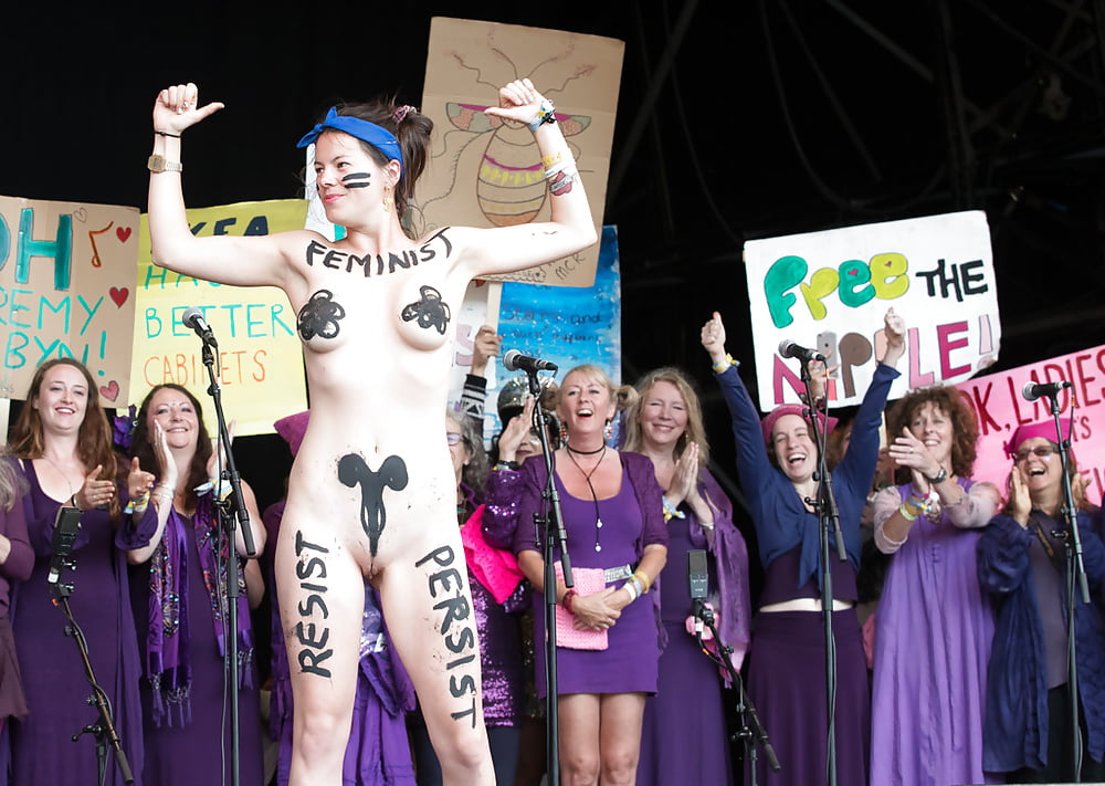 Watch Nude girl appeared at Glastonbury festival - 4 Pics at xHamster.com! 