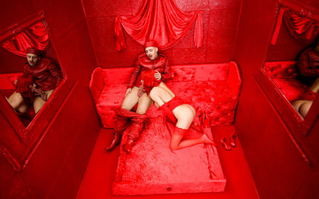 passionate red at sinfulxxx         