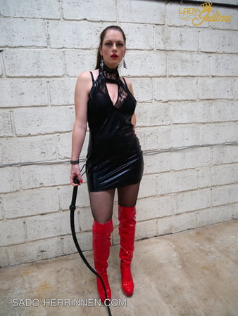 wetlook dress dark pantyhose and red overknee boots         
