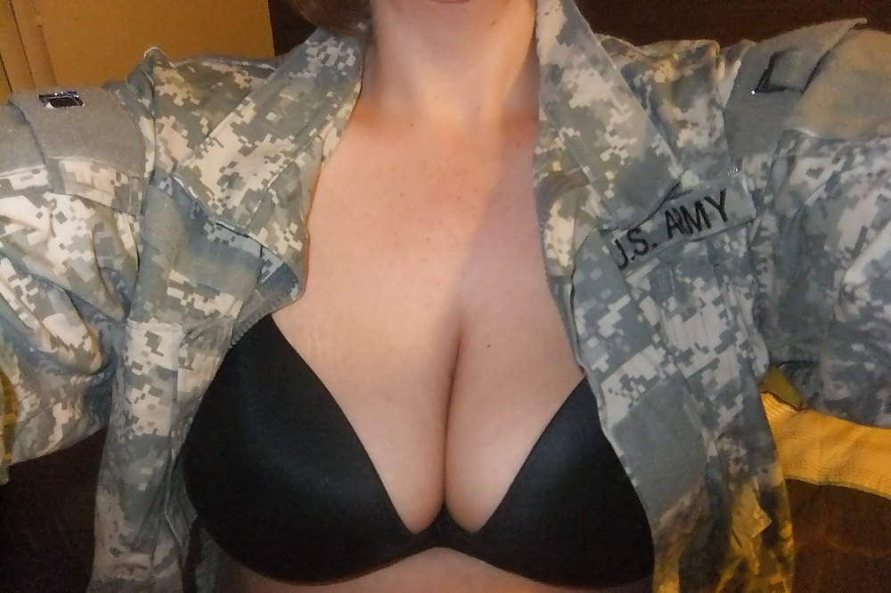 Porn image Army Wife