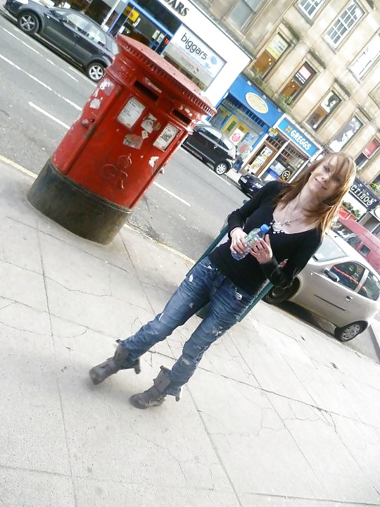 Porn image Jennifer Wark from Scotland