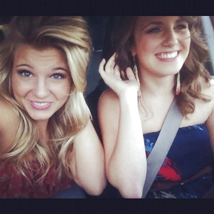 Porn image tell me what you think :)