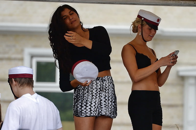 Porn image Public Sluts (1325)