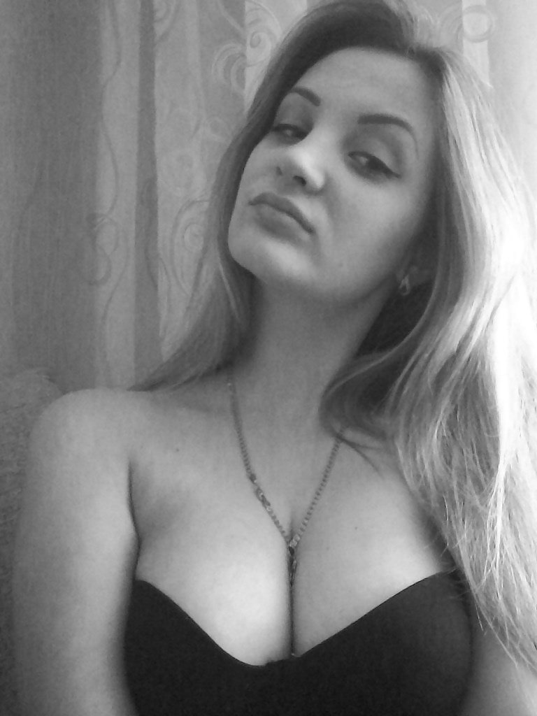 Porn image Julia, russian teen girl (18+)