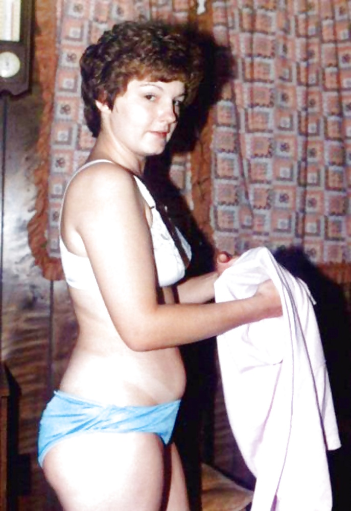 Porn image No shaving, waxing, lasering or defoliation allowed