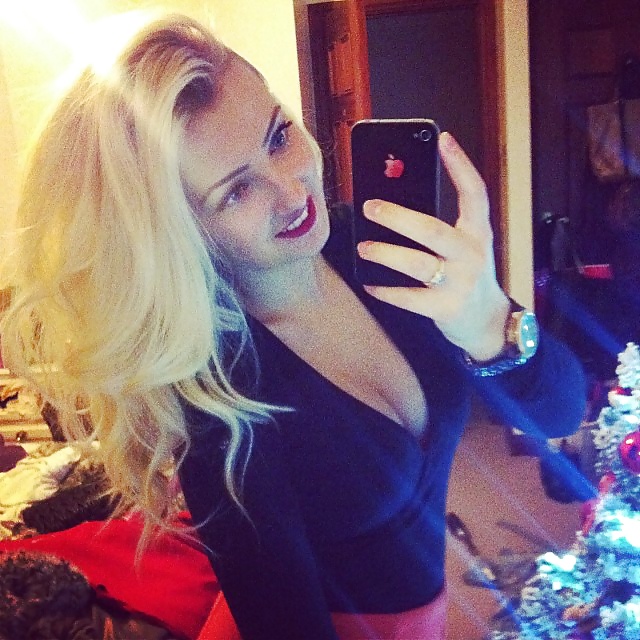 Porn image Hot sexy facebook teens