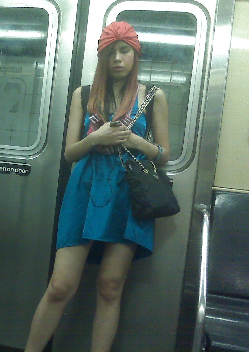 Porn image New York Subway Girls