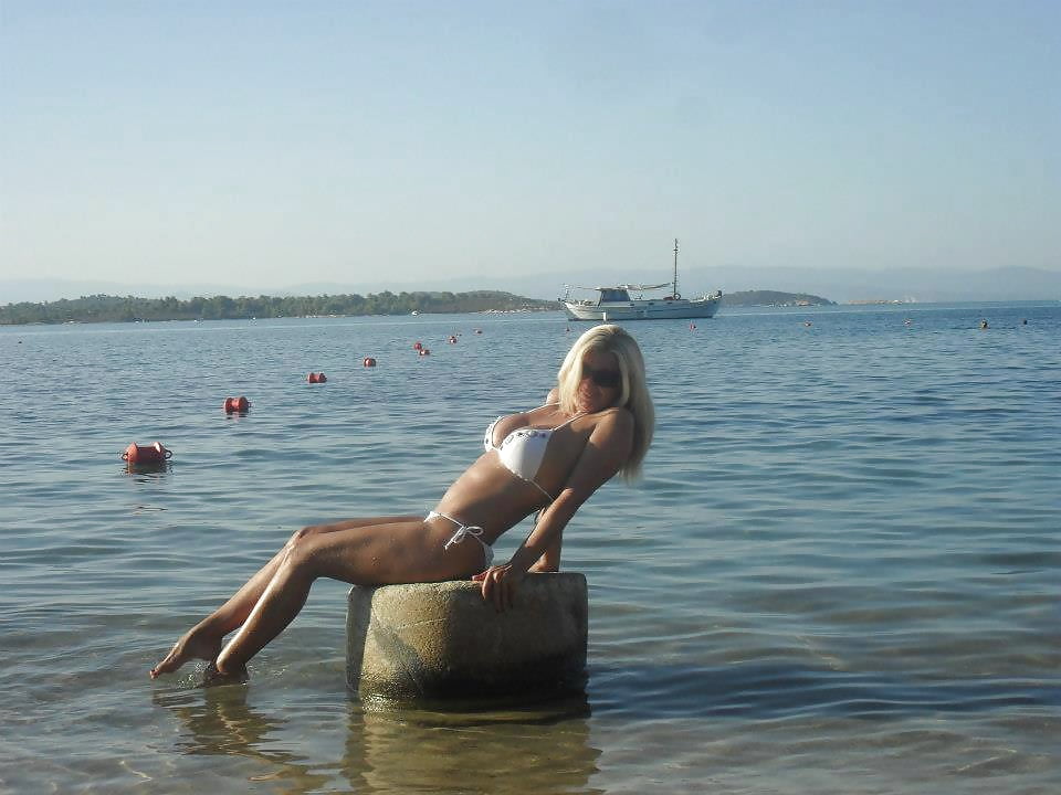 Porn image Hot facebook MILF