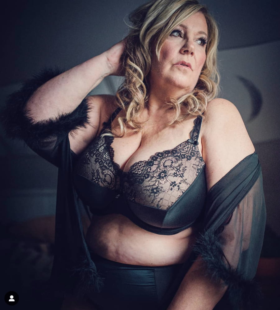 Chubby Mature Woman Stock Photos