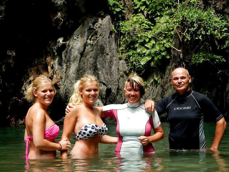 Porn image Bikini girls 2