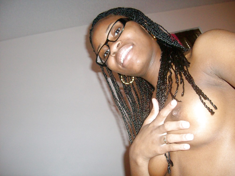 Porn image BLACK AMATEUR GIRLS - SELF PICS XI