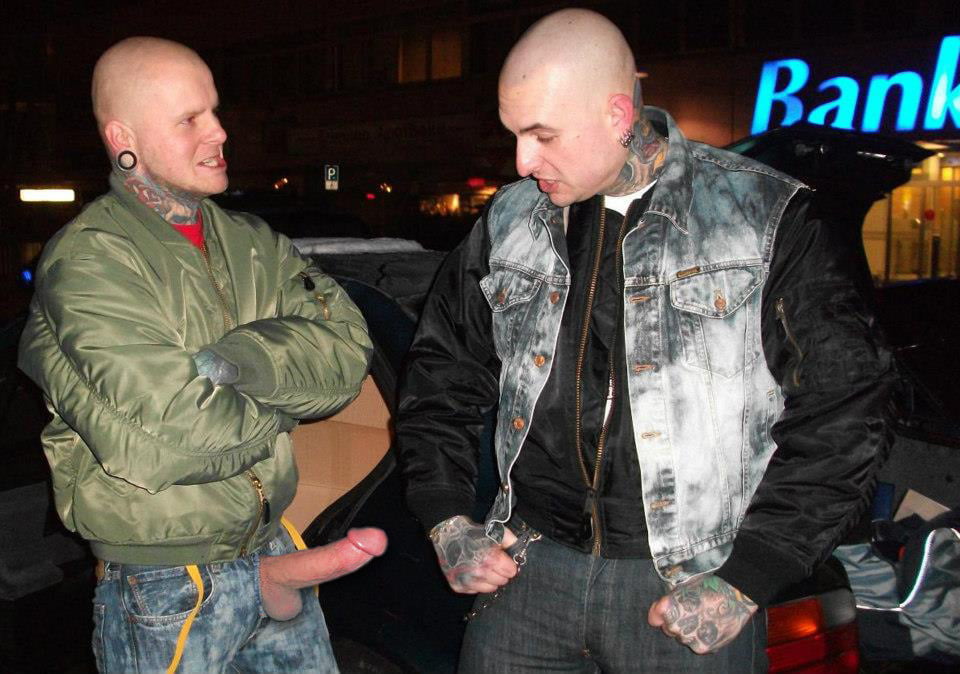 Horny skinheads gays.