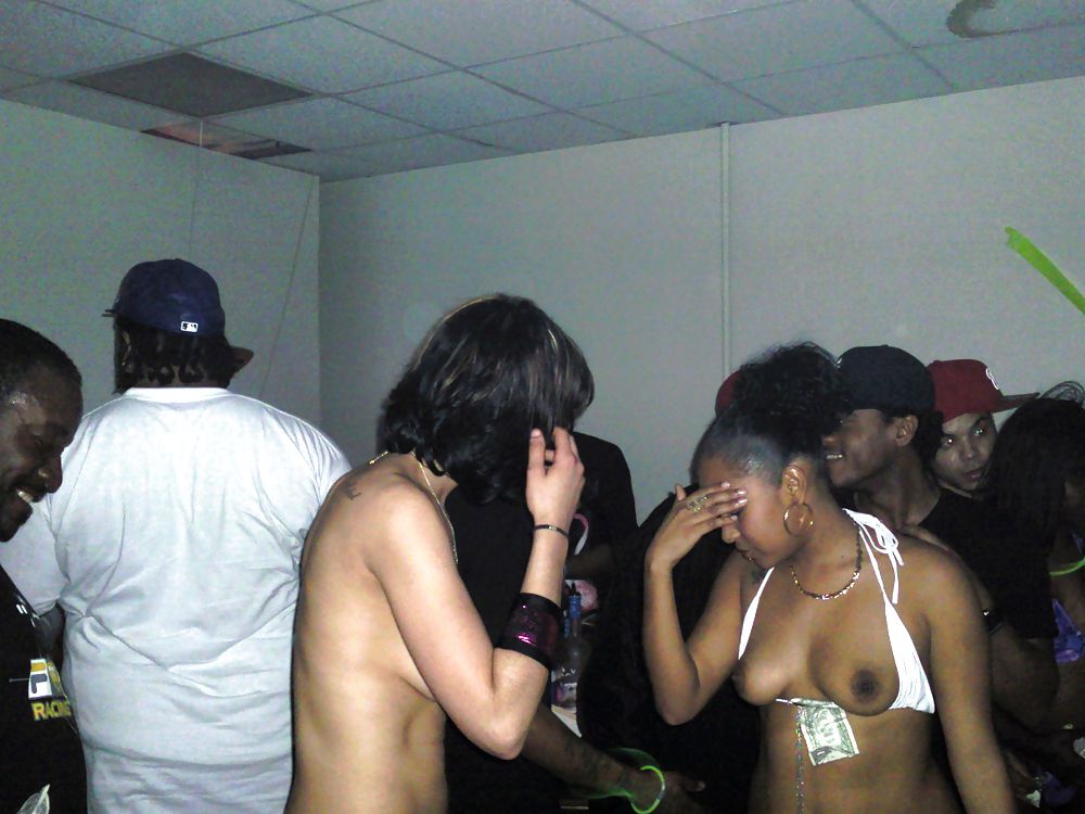 Porn image Ghetto booty party - Dirty pussy and asses