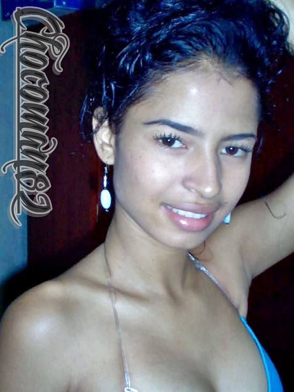 Porn image Mexican girl posing nade