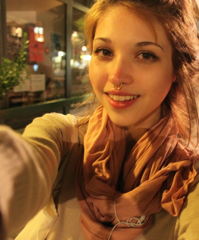 HNNGGG MORE ART HOES photo #325183192