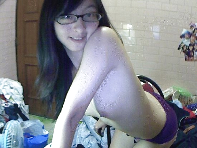 Porn image Geeky Asian Chick Posing Nude While Studying