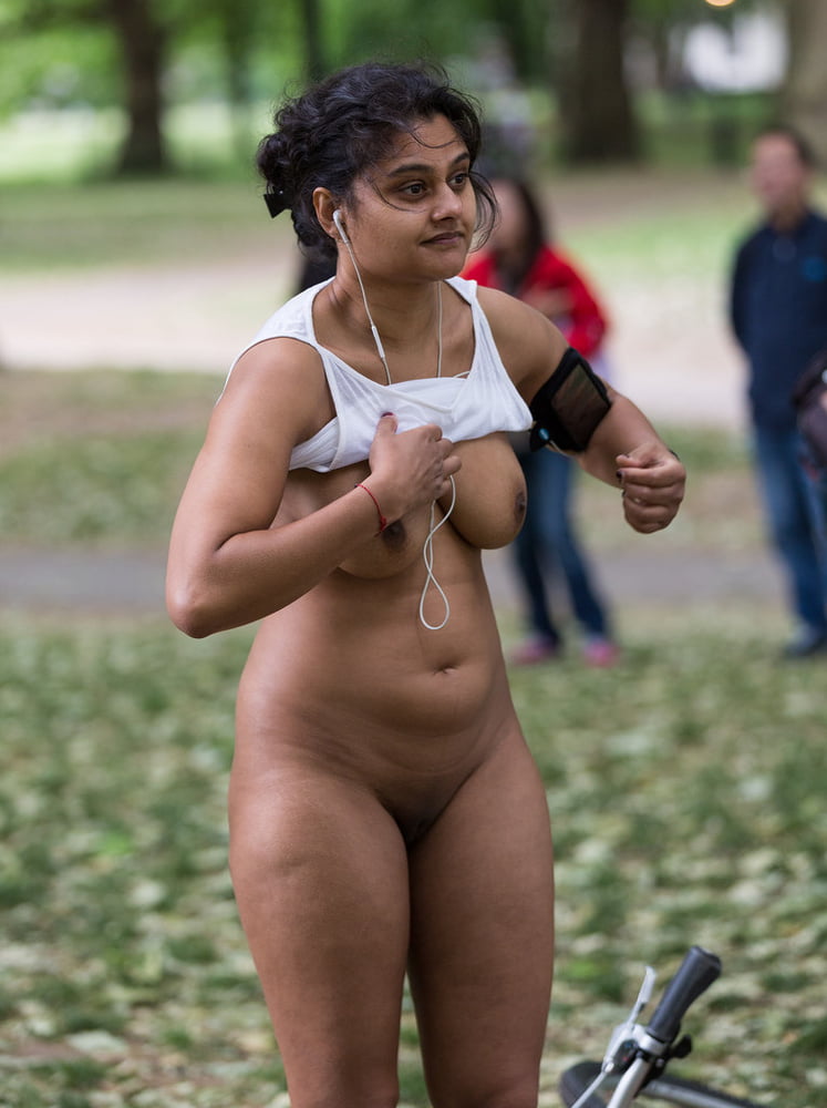 Sexy Desi Naked - Desi naked women public photos Â» Free Big Ass Porn Pics