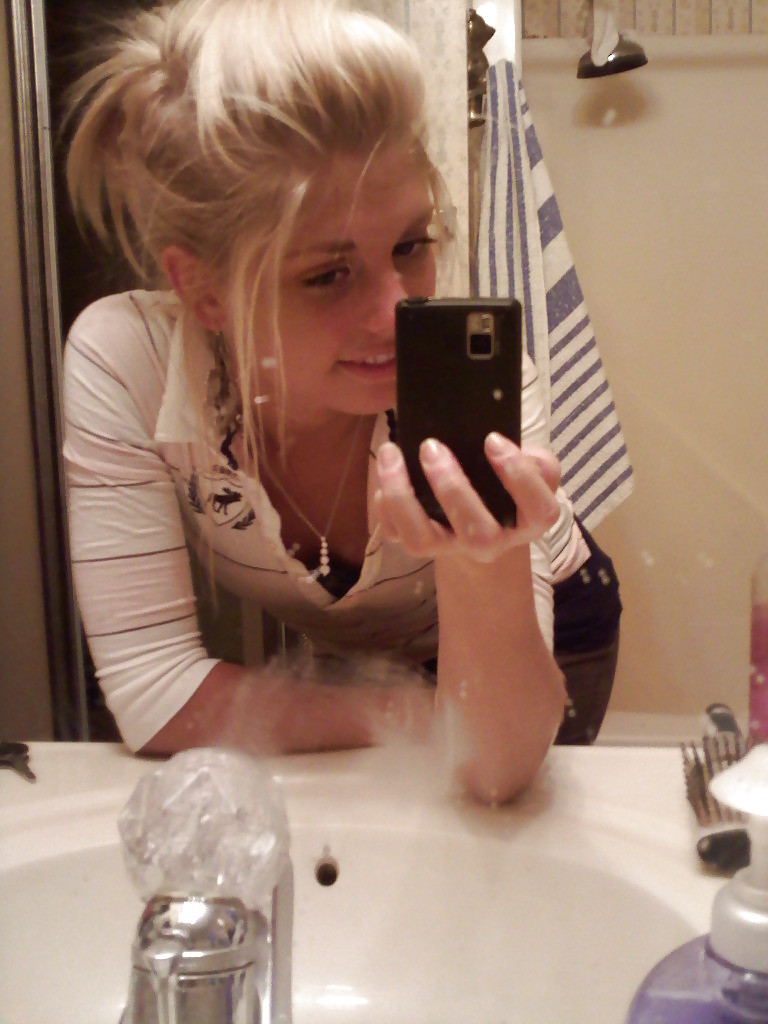 Porn image SmutDates Username TickleMeSilly