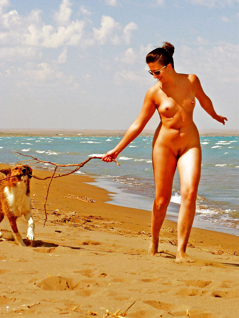 Porn image Naked beach 144.